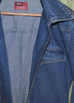Крутая джинсовая куртка -.  верхняя   одежда- куртка с потертостями6 фото