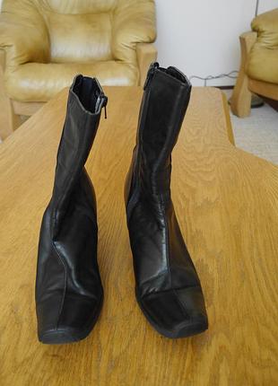 Чоботи шкіряні розмір 6 на 39 стелька 27,5 см