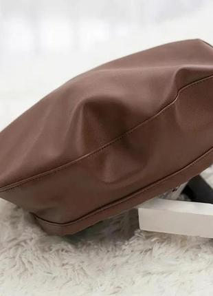 Французский женский берет из искусственной кожи коричневый