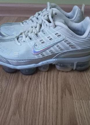 Nike 36p