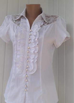 Нарядная белоснежная блузочка