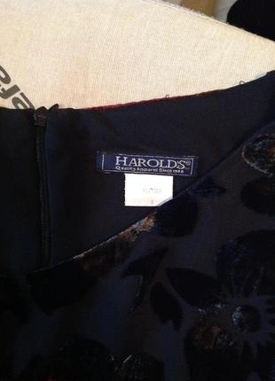 Миловидне натуральне плаття з пан - оксамиту бренду harold's, р. 447 фото