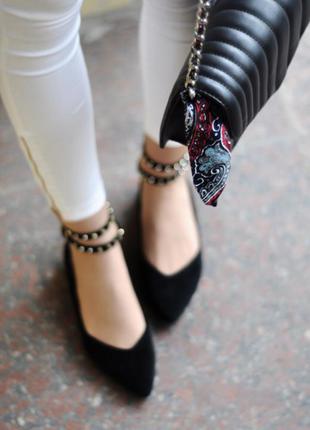Чорні оксамитові гостроносі балетки чорні туфлі з гострим носком мисом stradivarius 36