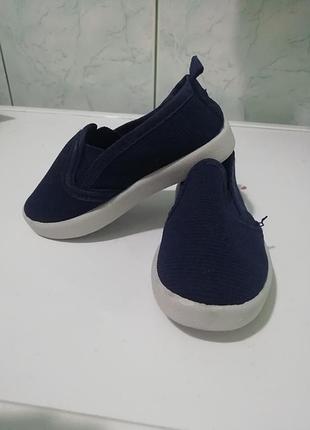 Стильні дитячі мокасини 2