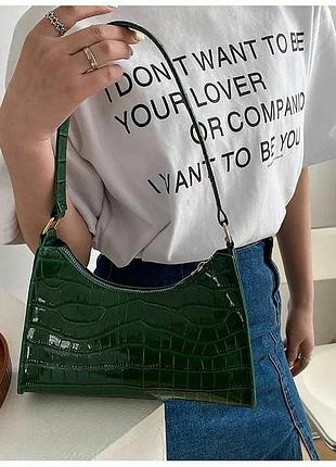 Лаковая сумочка багет (зеленая)