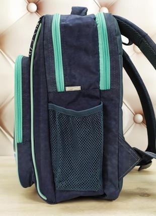 Рюкзак шкільний для дівчинки з феєю bagland сірого кольору.3 фото