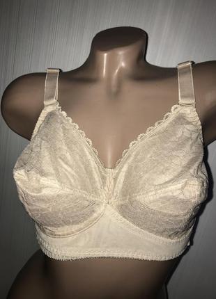 Новый, качественный 80с berlei