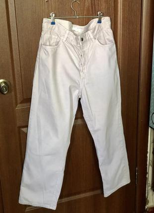Пудровые  джинсы от h&m белые джинсы . лиловые джинсы от