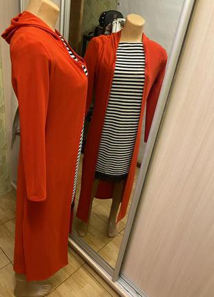 Стильный яркий красный кардиган