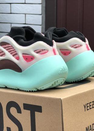 adidas yeezy boost 700