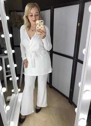 Костюм двойка прогулочный базовый стильный