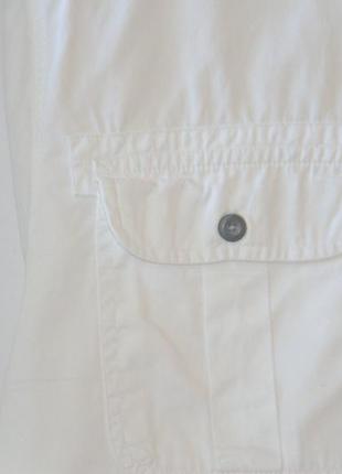 Біла натуральна сорочка спортивного стилю з коротким рукавом5 фото