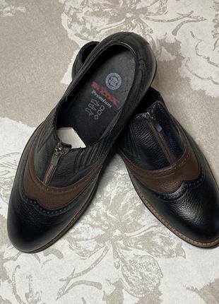 Нові осінньо-весняні туфлі чоловічі