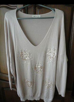 Свитер большого размера