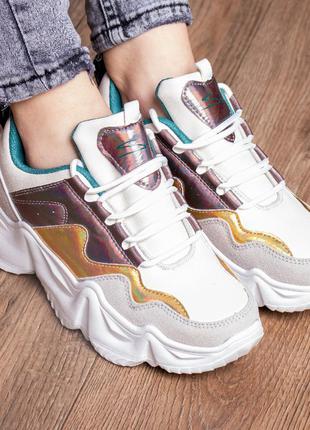 Стильные кроссовки бежевые разноцветные на шнурках осенние4 фото