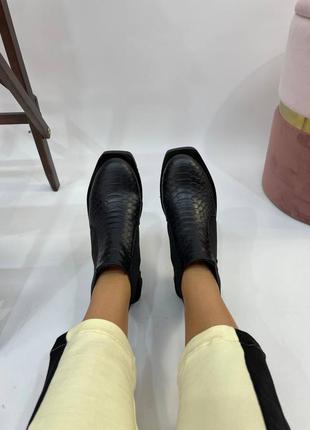 Эксклюзивные ботинки из натуральной итальянской кожи рептилия черные челси9 фото