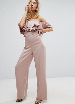 Lipsy ніжний пудровий комбінезон з воланами