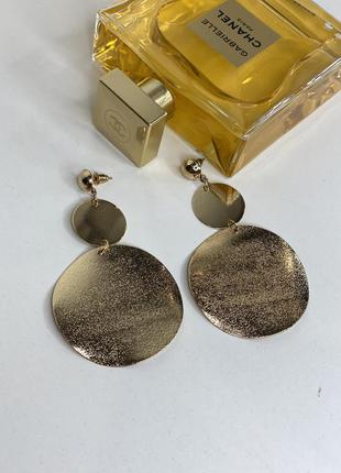 Нові сережки під золото