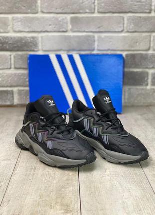 Кроссовки adidas ozweego