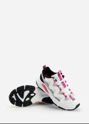 Кроссовки, reserved