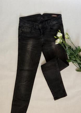 Джинсы темно серые