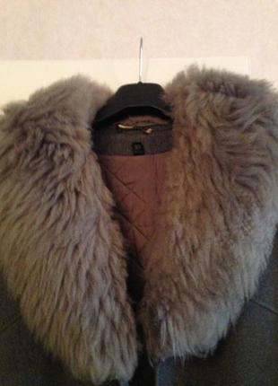 Шерстяное пальто с мехом ламы2 фото