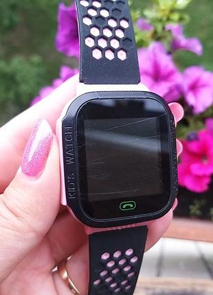 Детские часы smart q528 с gps трекером розовые фонарик камера много функциональные