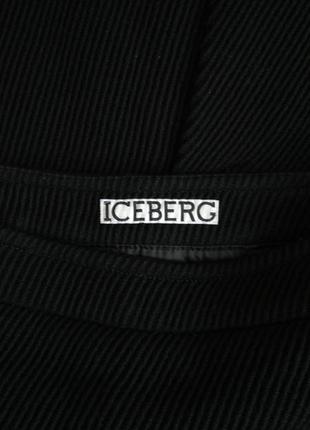 Черная юбка карандаш фирмы iceberg.4 фото