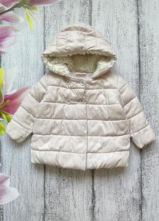 Крутая деми куртка с капюшоном зефирная next 9-12мес