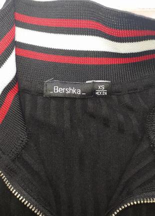 Bershka кроп топ короткая майка трикотаж джерси на змейке4 фото