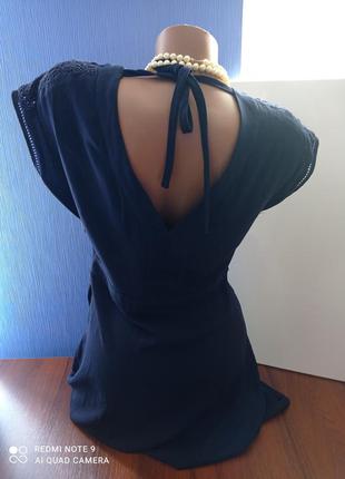 Сукні з мереживними вставками4 фото