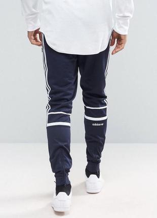 Брюки мужские adidas clr84 trackpant bk59282 фото