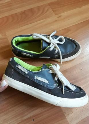 Топсайдеры мокасины clarks