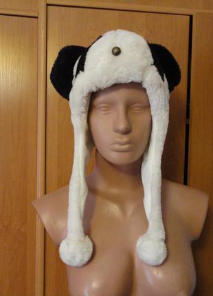 Стильная шапка панда
