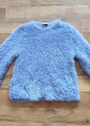 Пушистый свитер, свитшот