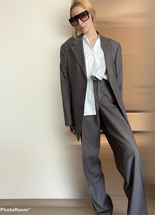 100% вовна. сірий чоловічий костюм двійка з брюками