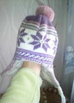 Стильная шапочка на зиму