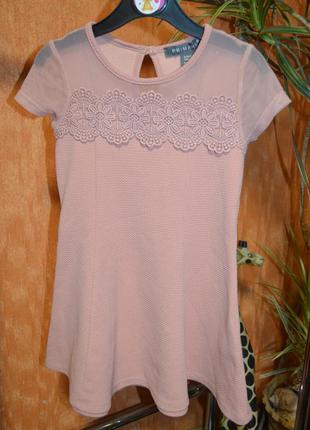 Очень красивое нежное платье primark на 3/4 года