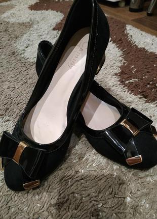 Туфли замшивые