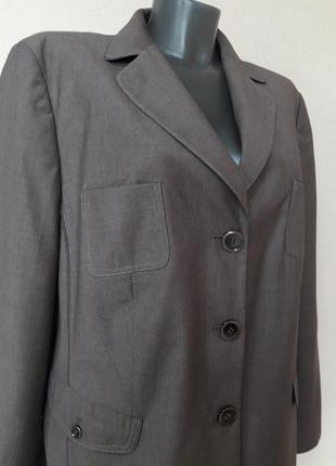 Удлиненный,стильный,мега качественный,12%тонкая шерсть, пиджак gelco,на 56/58р.4 фото