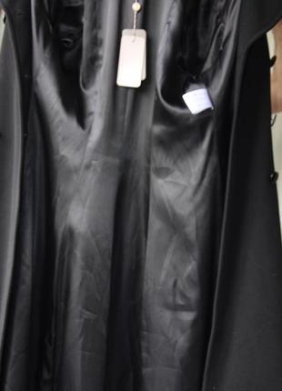 Пальто черное приталеное, а-силует р.103 фото