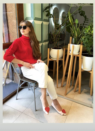 Стильний светр,светр