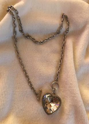 Серебряная цепочка с кулоном сердце с камнем1 фото