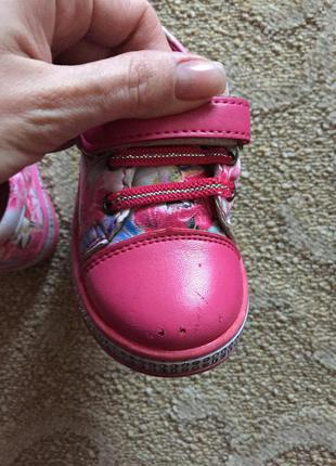 Ботинки кроссовки на девочку 12-18 мес , 22 размер4 фото