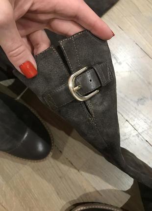 Чоботи,ботфорти