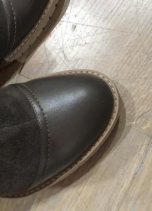 Чоботи,ботфорти