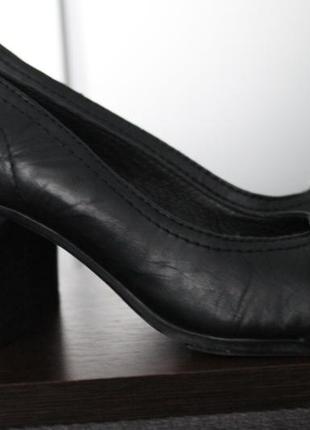 Продам кожаные туфли  от фирмы 5th avenue5 фото