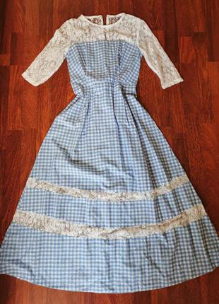 Нежное платье