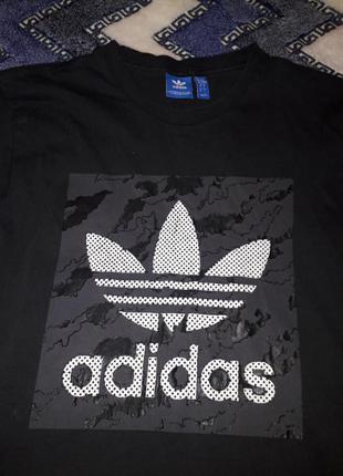 Футболка чоловіча adidas5 фото