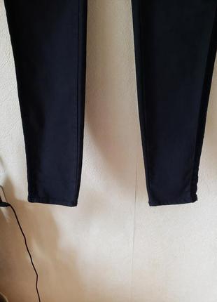 Нові стягуючі коригувальні завужені джеггінси з велюровими лампасами takko fashion 12-14 uk10 фото